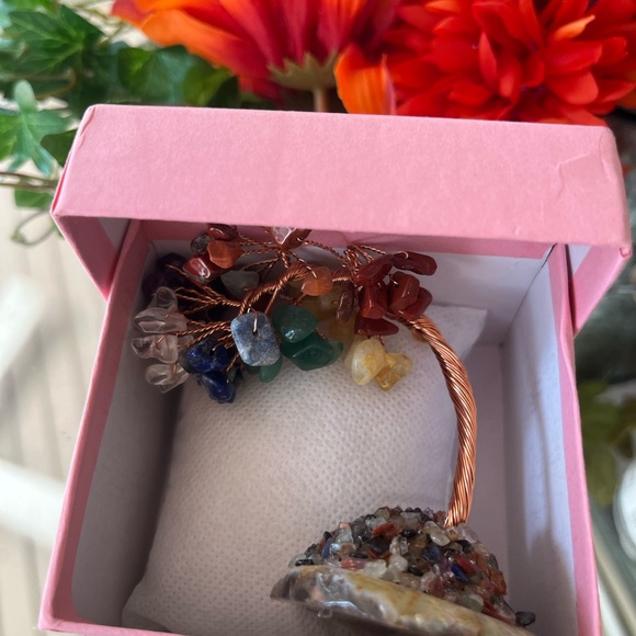 Chakra Healing Crystal Money Tree with Copper Wire - Picture 5 of 5